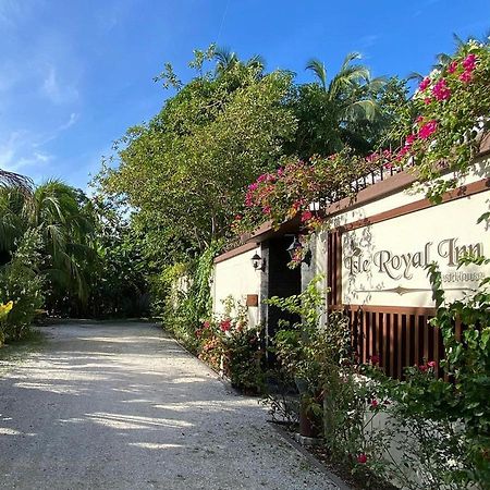 Isle Royal Inn Fuvahmulah Exterior photo