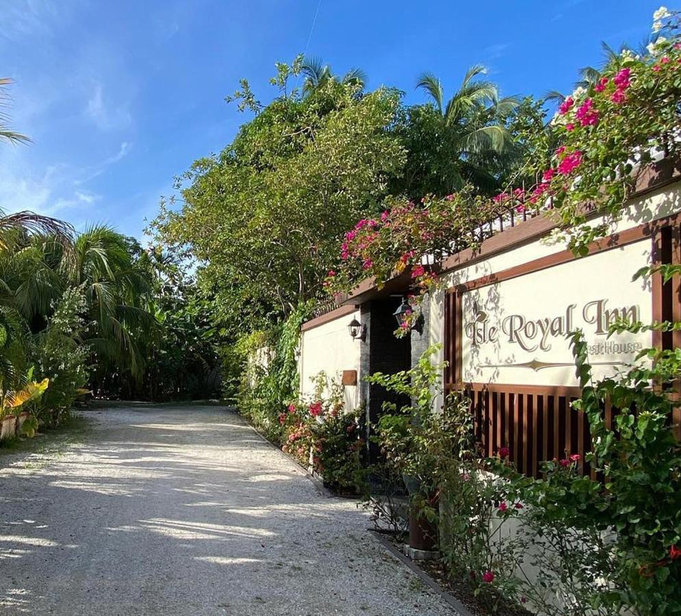 Isle Royal Inn Fuvahmulah Exterior photo